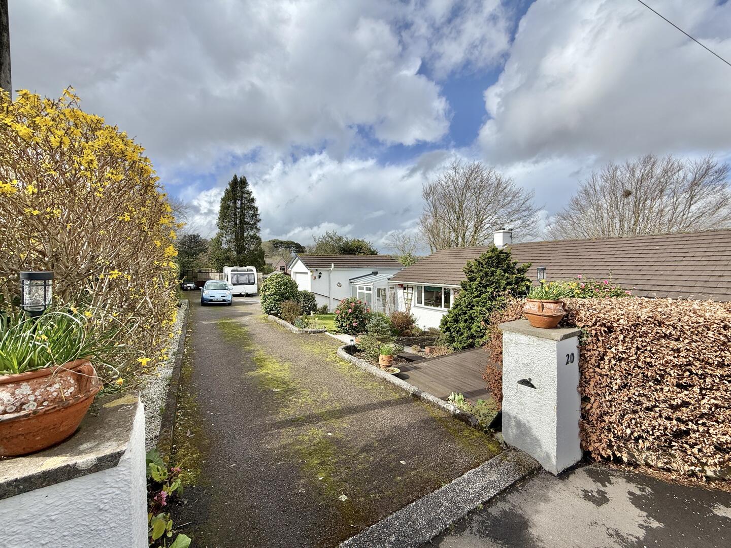 3 bed property in West Park, Perranwell Station